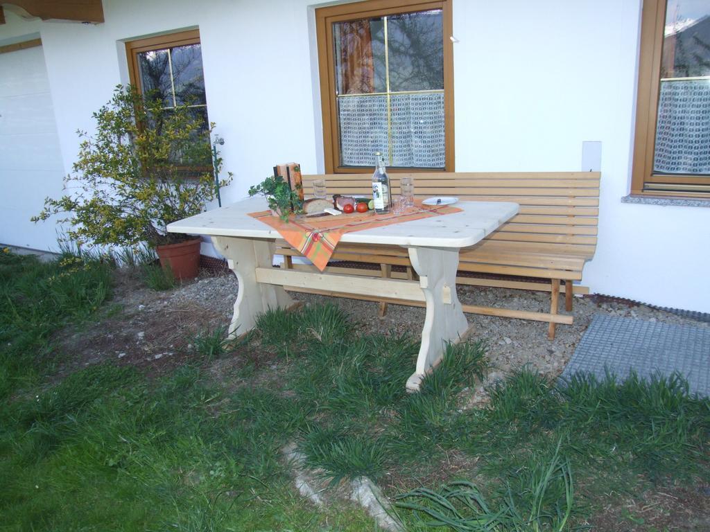 Ferienwohnung Lehenhof Ried im Zillertal Zimmer foto
